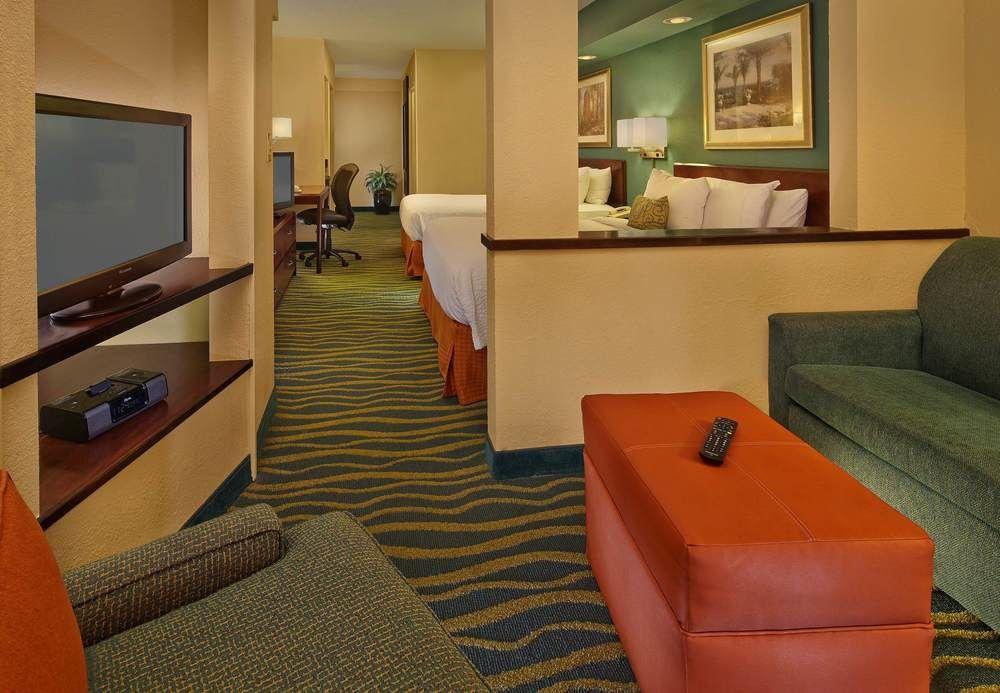 Fairfield Inn And Suites By Marriott Palm Beach Eksteriør bilde