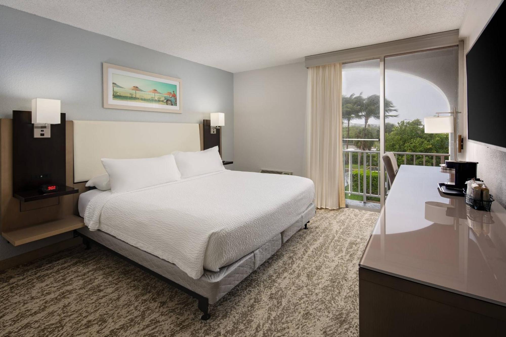 Fairfield Inn And Suites By Marriott Palm Beach Eksteriør bilde